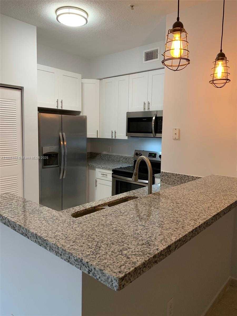 Small Image of 7290 NORTH WEST 114TH AVE #307-7, Doral Number 2