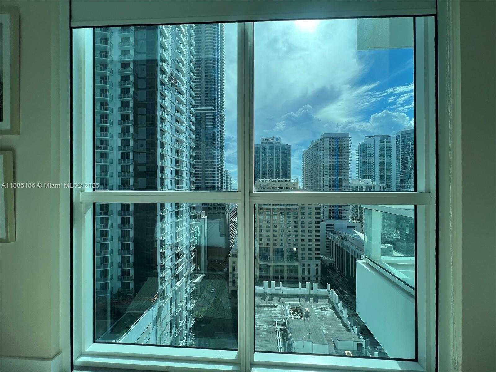 Small Image of 1080 BRICKELL AVE #2206, Miami Number 12