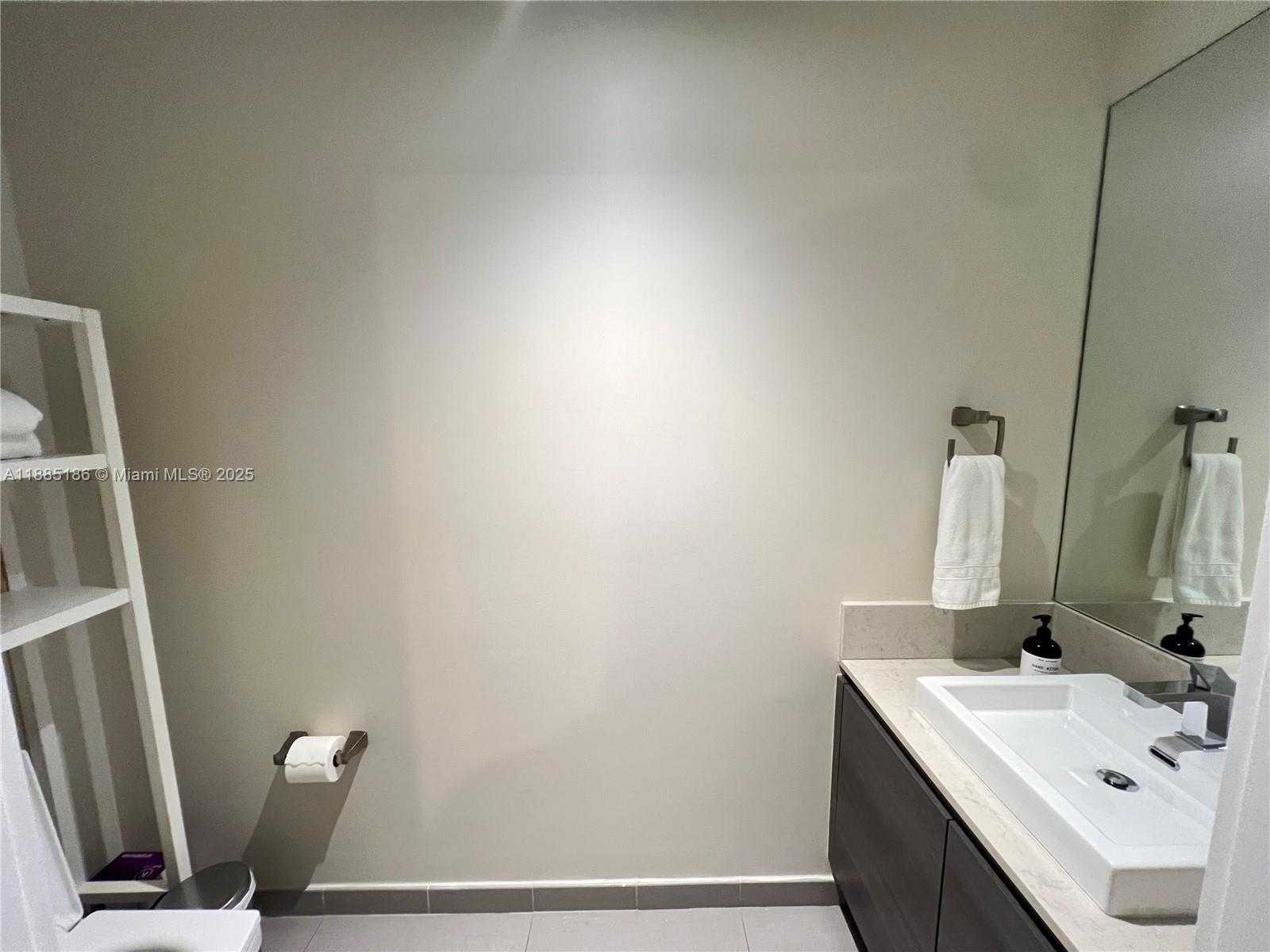 Small Image of 1080 BRICKELL AVE #2206, Miami Number 19
