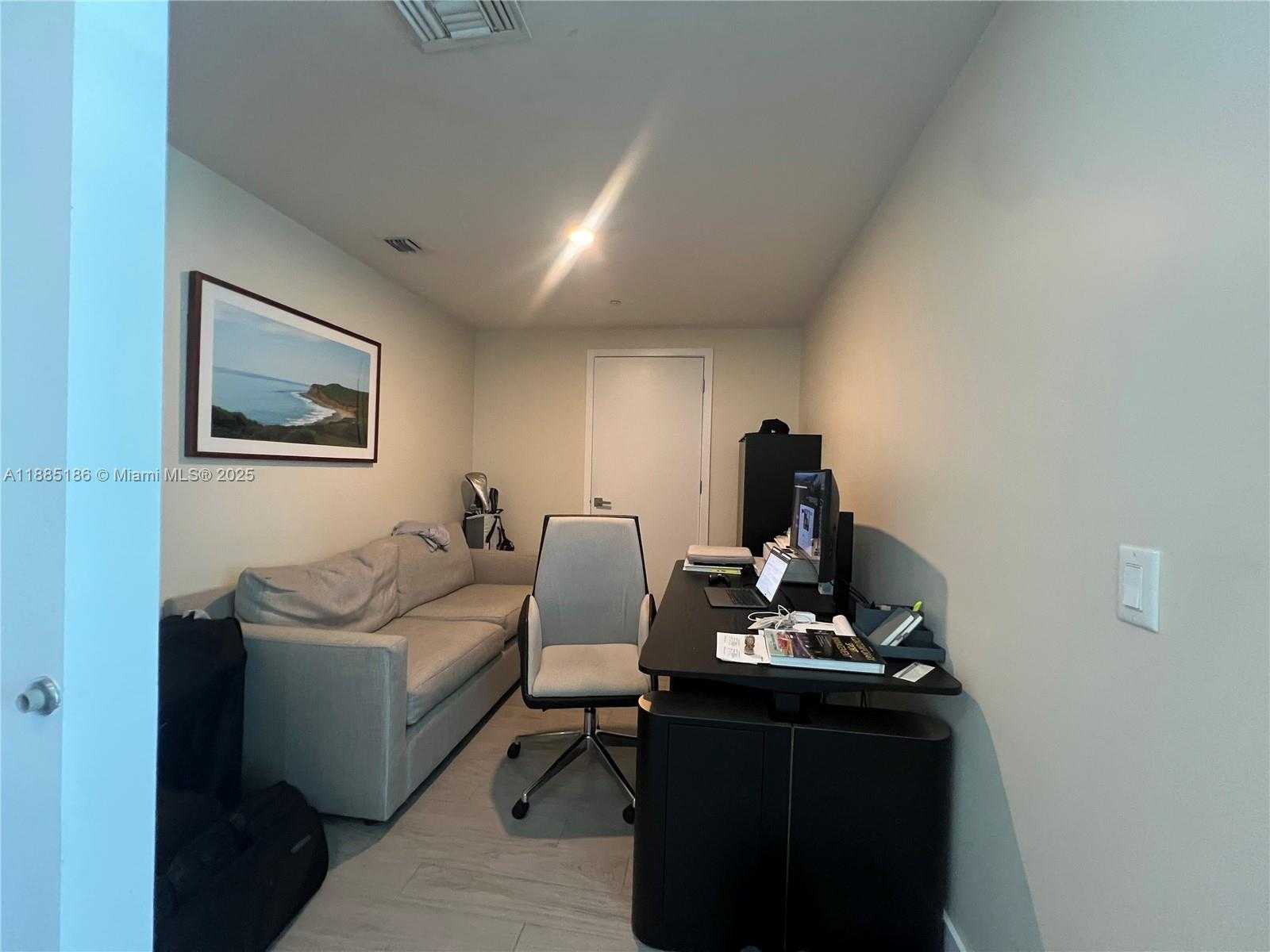 Small Image of 1080 BRICKELL AVE #2206, Miami Number 20