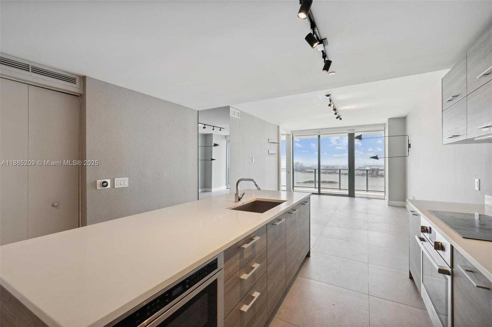 Small Image of 650 NORTH EAST 32ND ST #4203, Miami Number 6