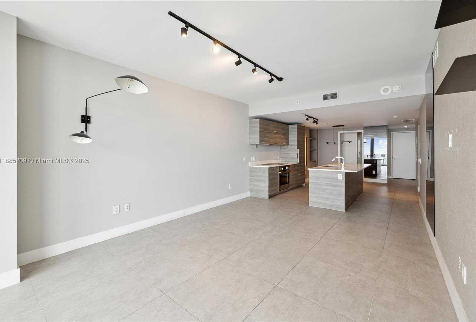 Small Image of 650 NORTH EAST 32ND ST #4203, Miami Number 9