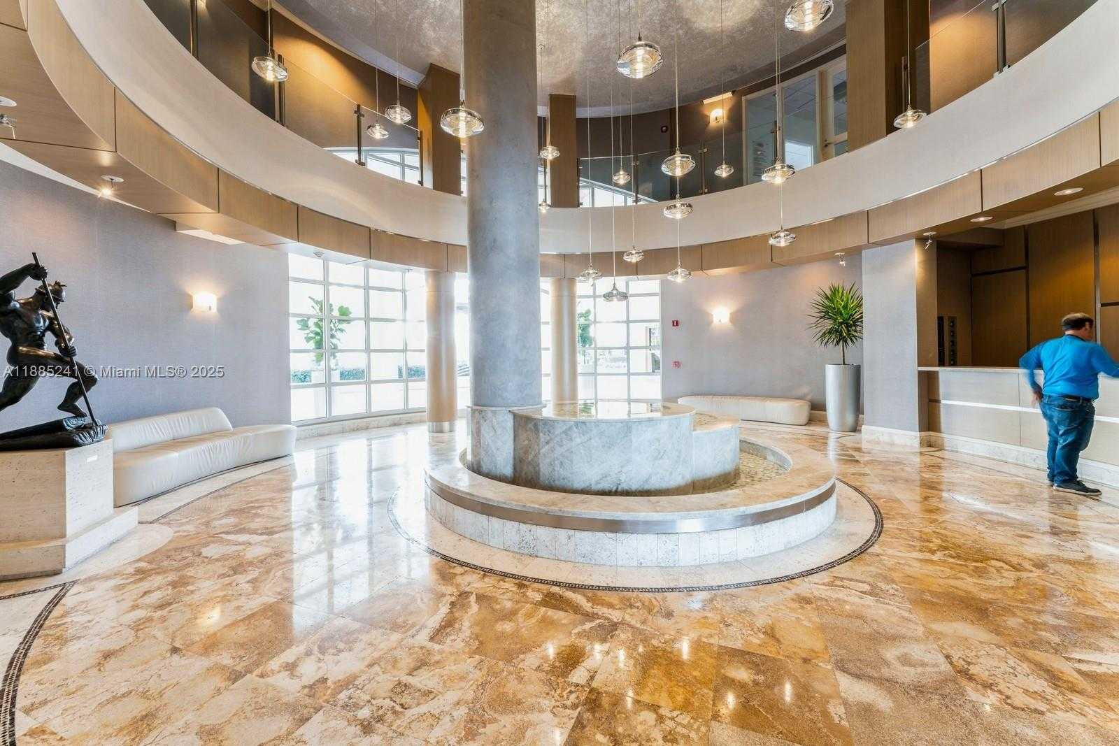 Small Image of 808 BRICKELL KEY #1406, Miami Number 21