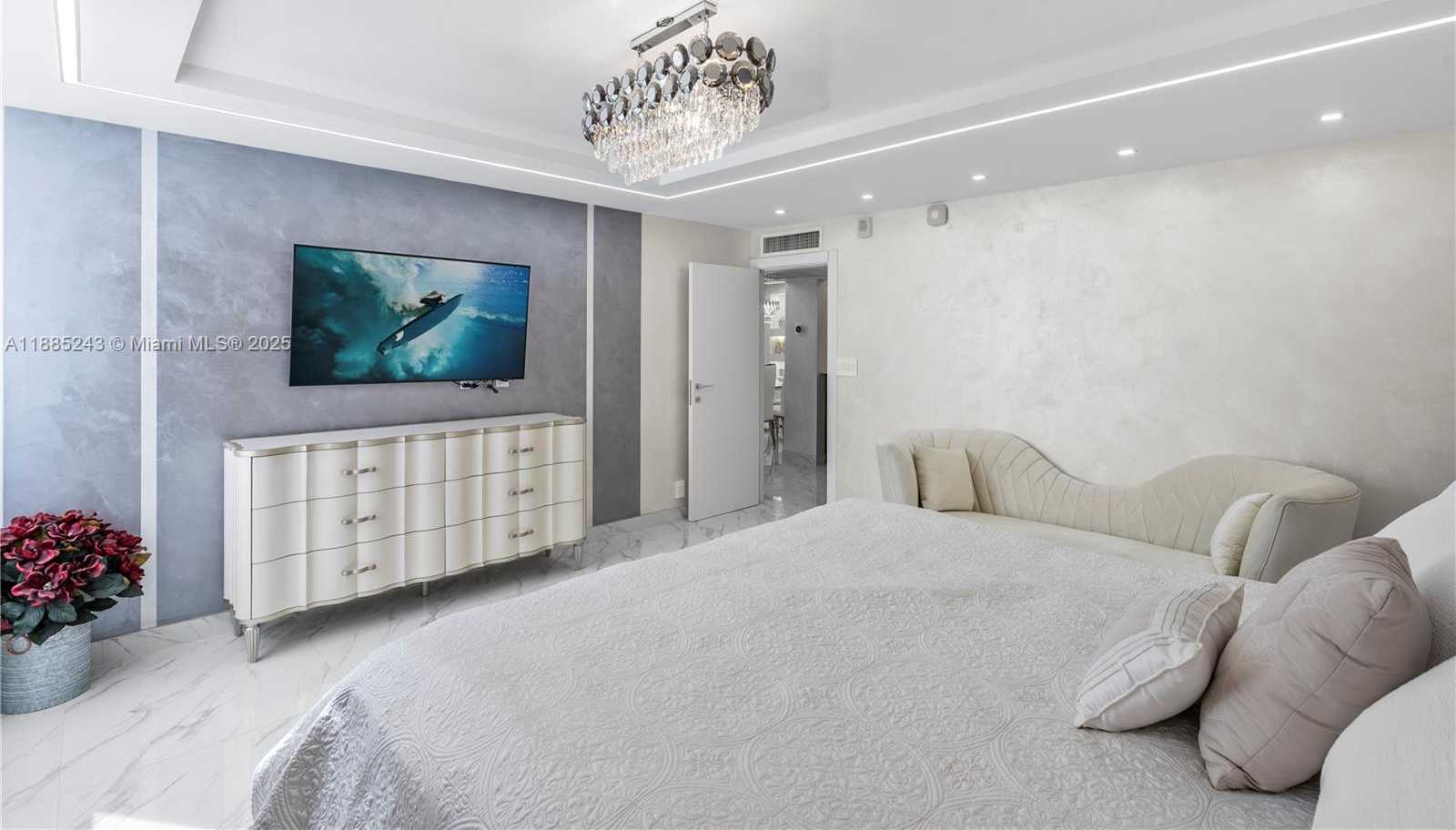 Small Image of 2030 SOUTH OCEAN DRIVE #2127, Hallandale Beach Number 14