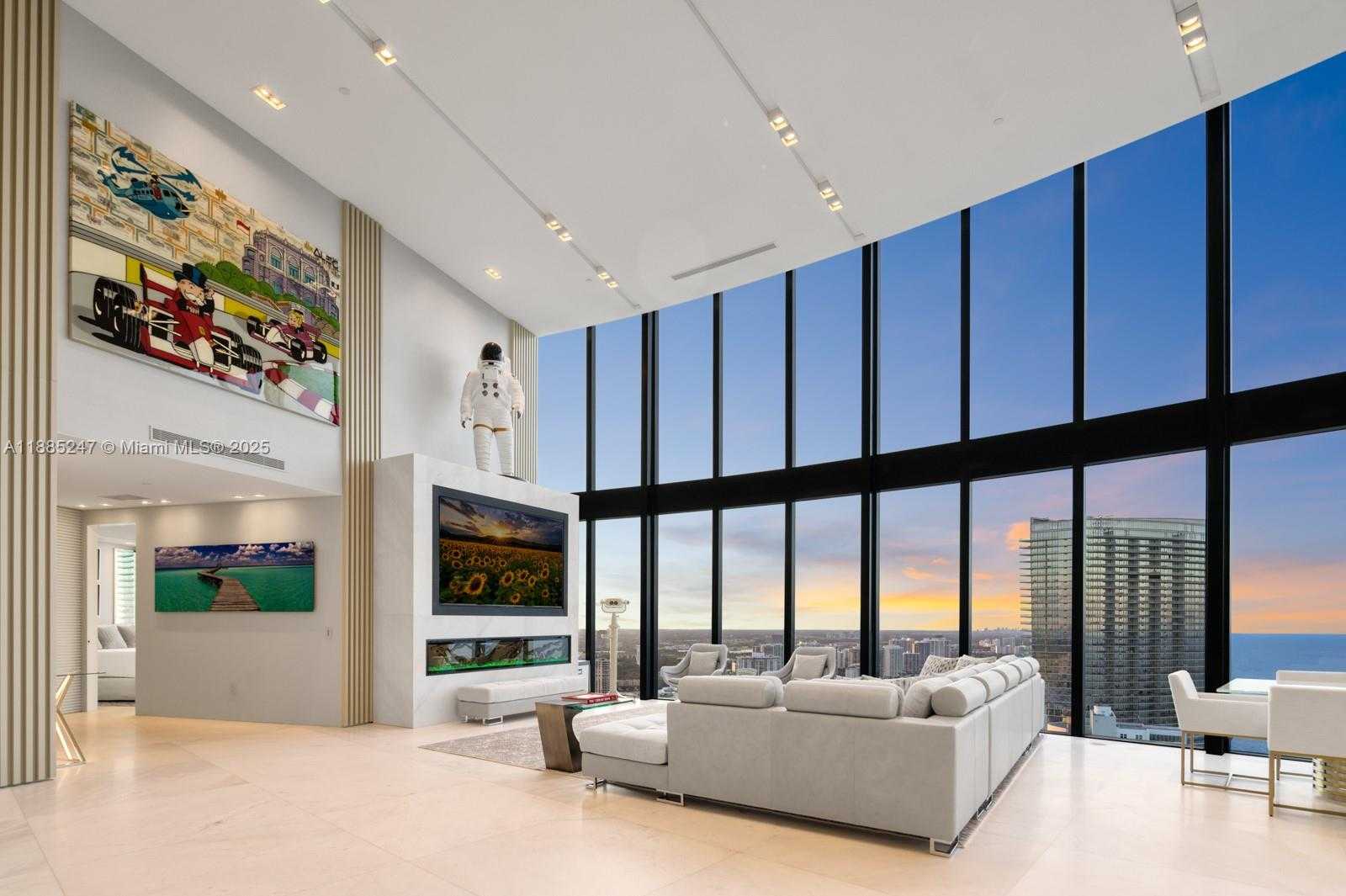 Small Image of 18555 COLLINS AVE #4405, Sunny Isles Beach Number 3
