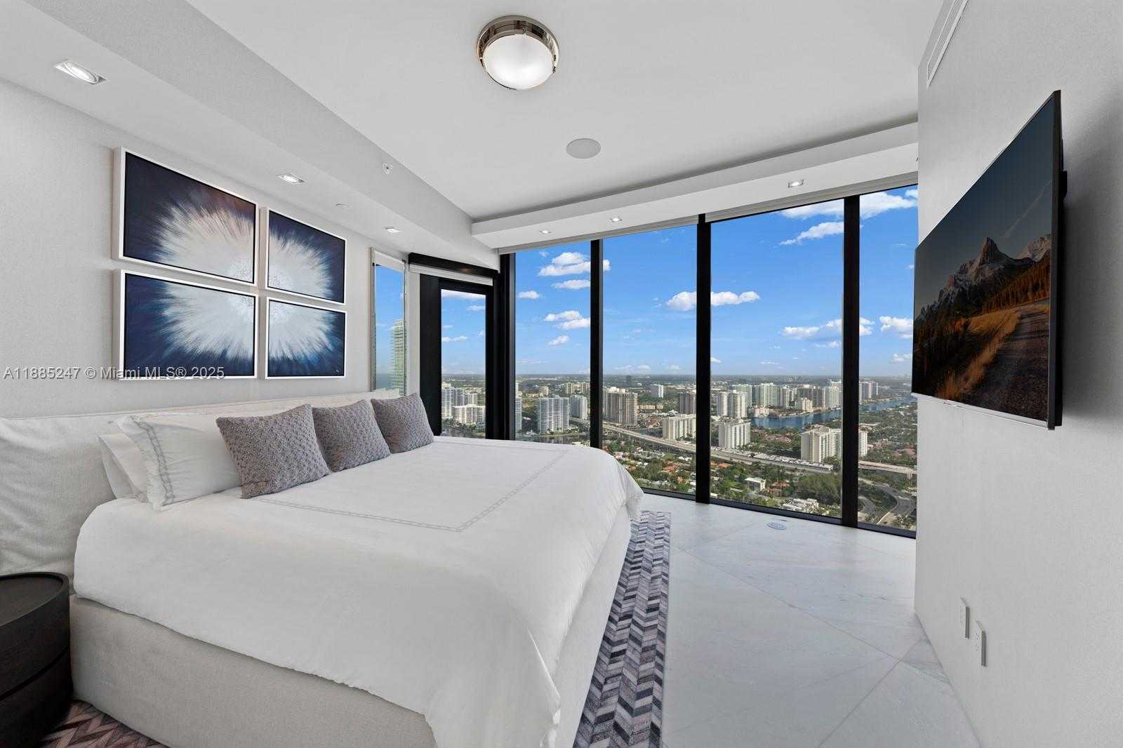 Small Image of 18555 COLLINS AVE #4405, Sunny Isles Beach Number 30