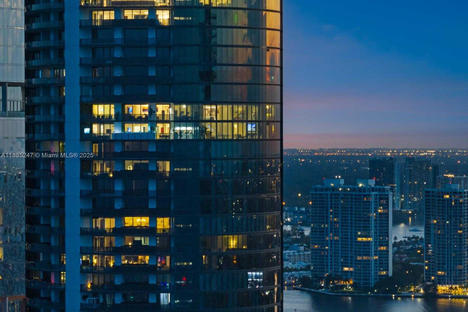 Small Image of 18555 COLLINS AVE #4405, Sunny Isles Beach Number 8