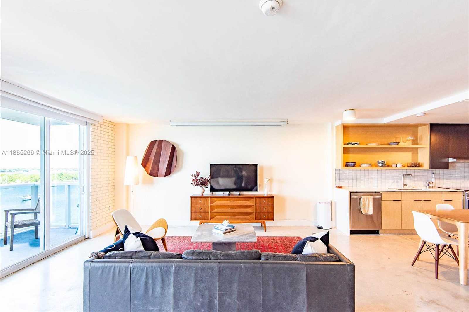 Small Image of 7928 WEST DR #510, North Bay Village Number 19