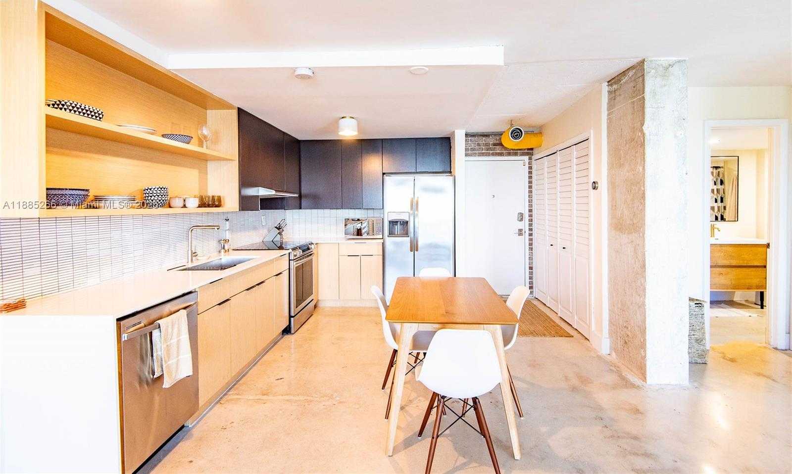 Small Image of 7928 WEST DR #510, North Bay Village Number 23