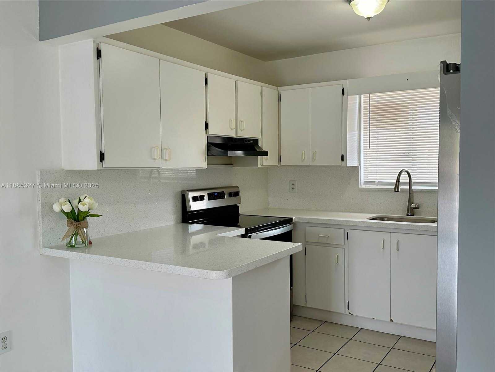 Small Image of 3041 WEST 76TH ST #B-209, Hialeah Number 12