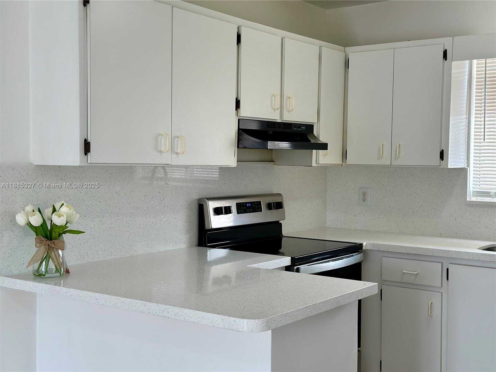 Small Image of 3041 WEST 76TH ST #B-209, Hialeah Number 13