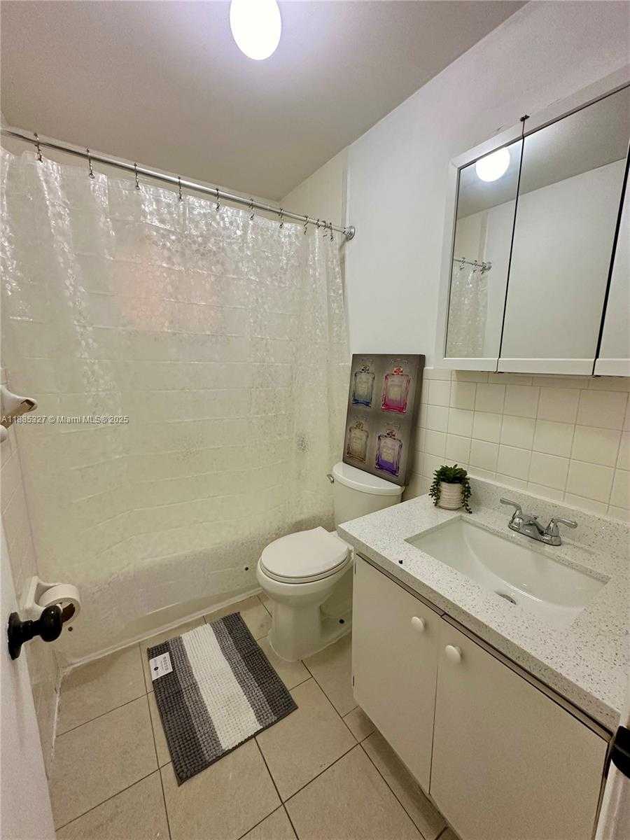 Small Image of 3041 WEST 76TH ST #B-209, Hialeah Number 22