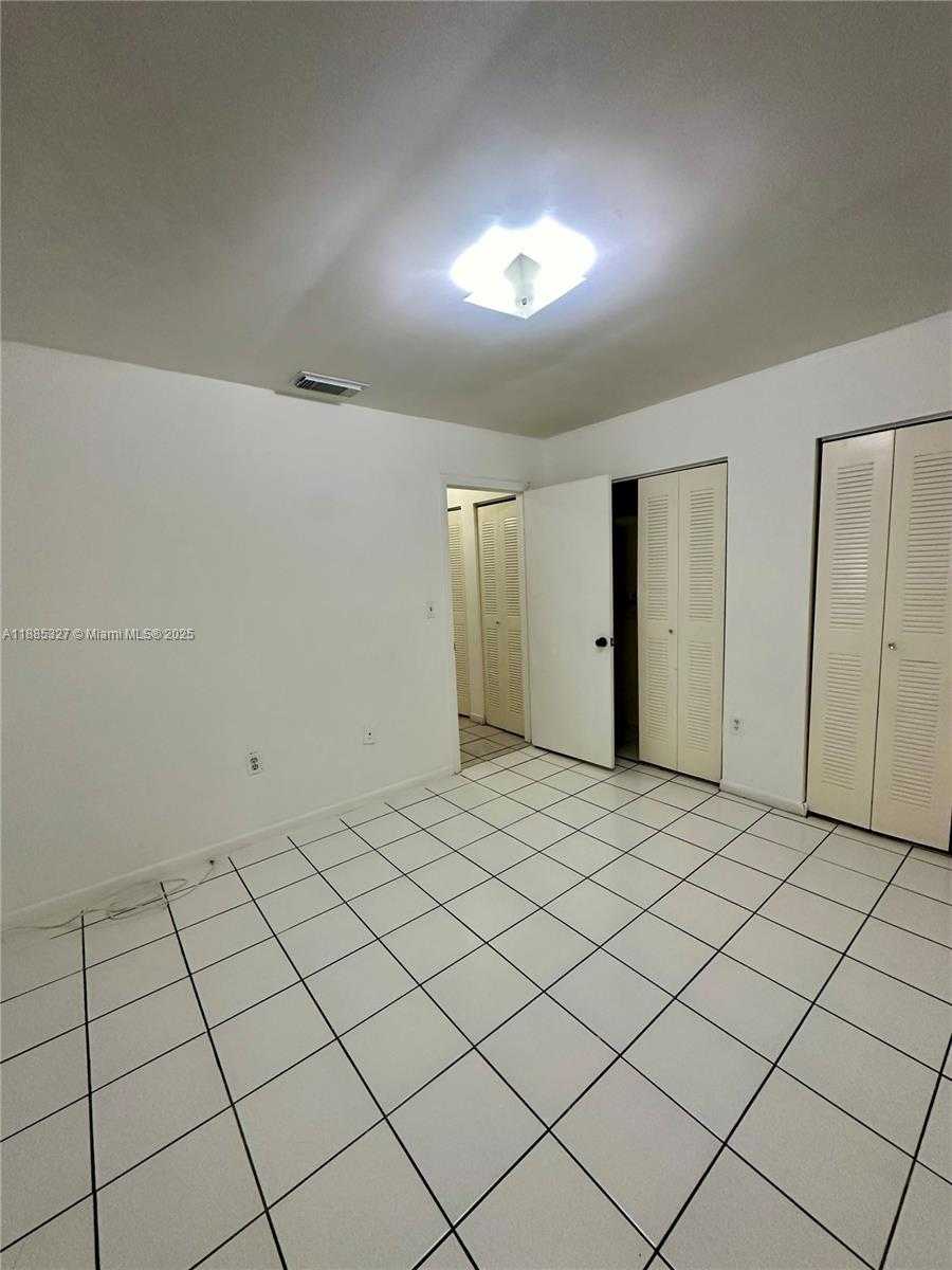 Small Image of 3041 WEST 76TH ST #B-209, Hialeah Number 25