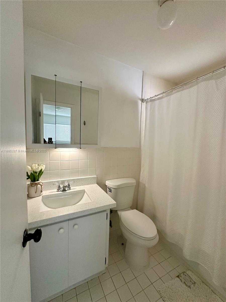 Small Image of 3041 WEST 76TH ST #B-209, Hialeah Number 29