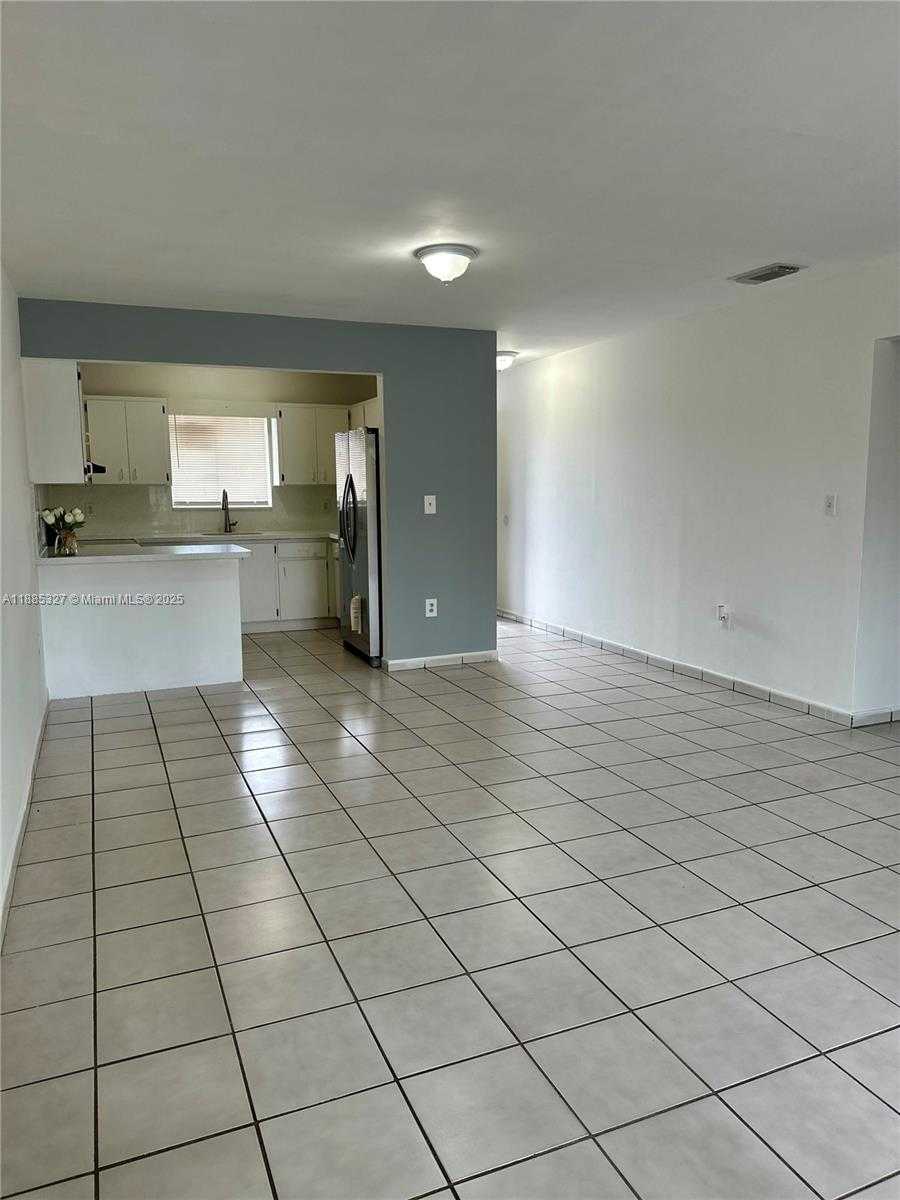 Small Image of 3041 WEST 76TH ST #B-209, Hialeah Number 7