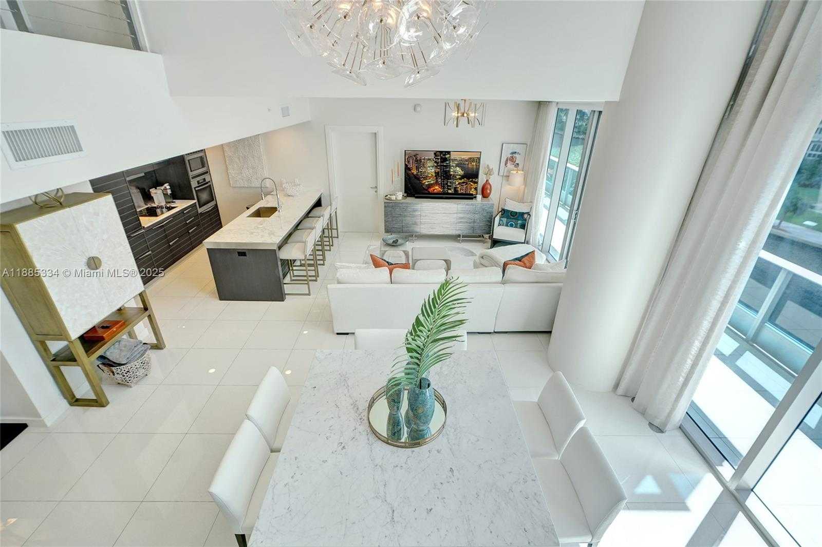 Small Image of 200 BISCAYNE BOULEVARD WAY #505, Miami Number 12