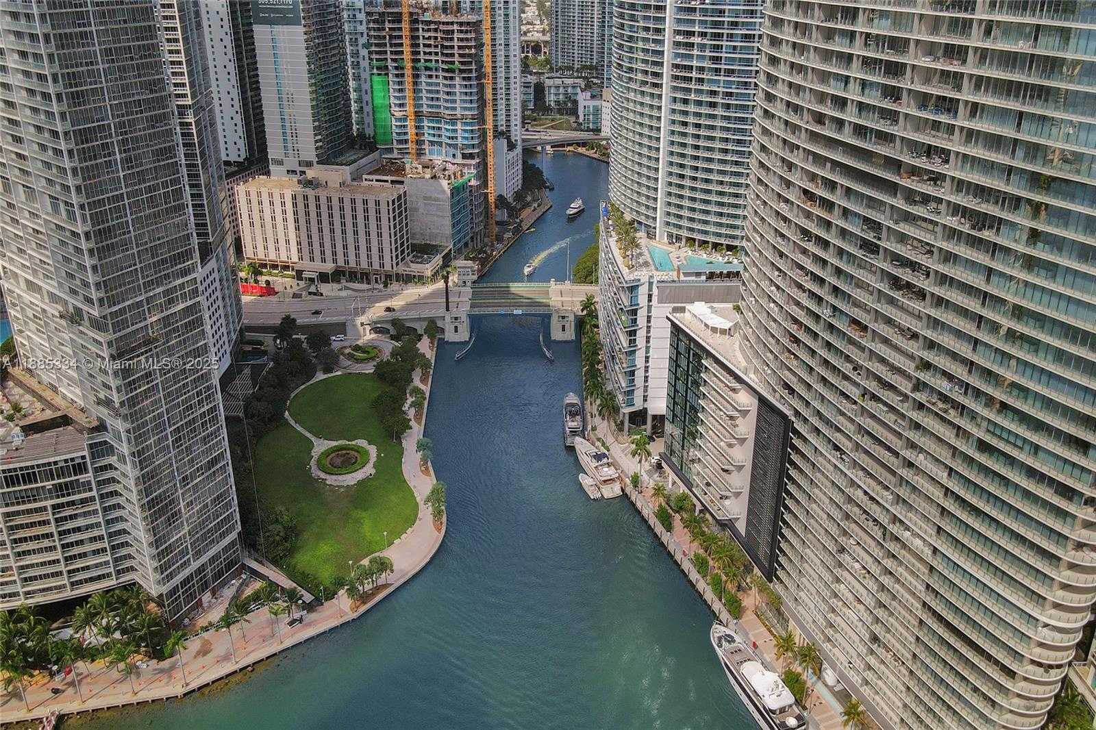 Small Image of 200 BISCAYNE BOULEVARD WAY #505, Miami Number 13