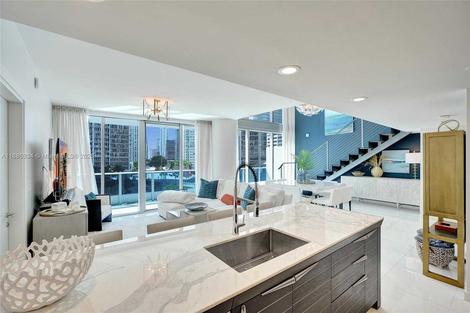 Small Image of 200 BISCAYNE BOULEVARD WAY #505, Miami Number 15