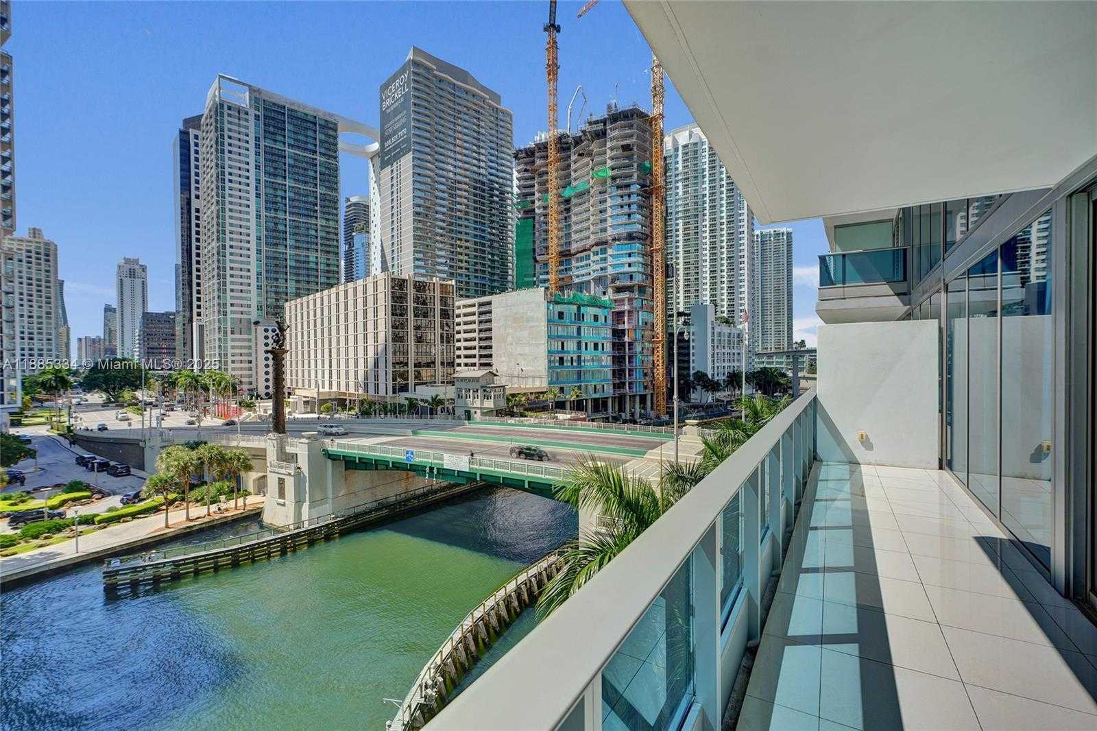 Small Image of 200 BISCAYNE BOULEVARD WAY #505, Miami Number 23