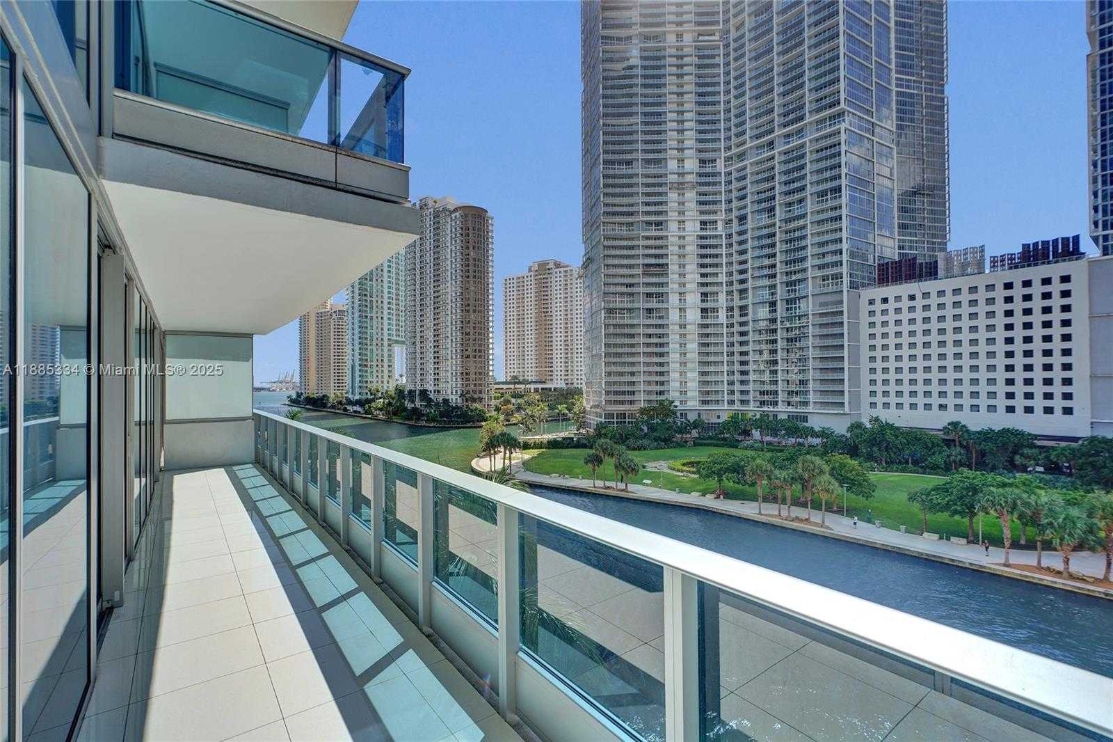 Small Image of 200 BISCAYNE BOULEVARD WAY #505, Miami Number 38
