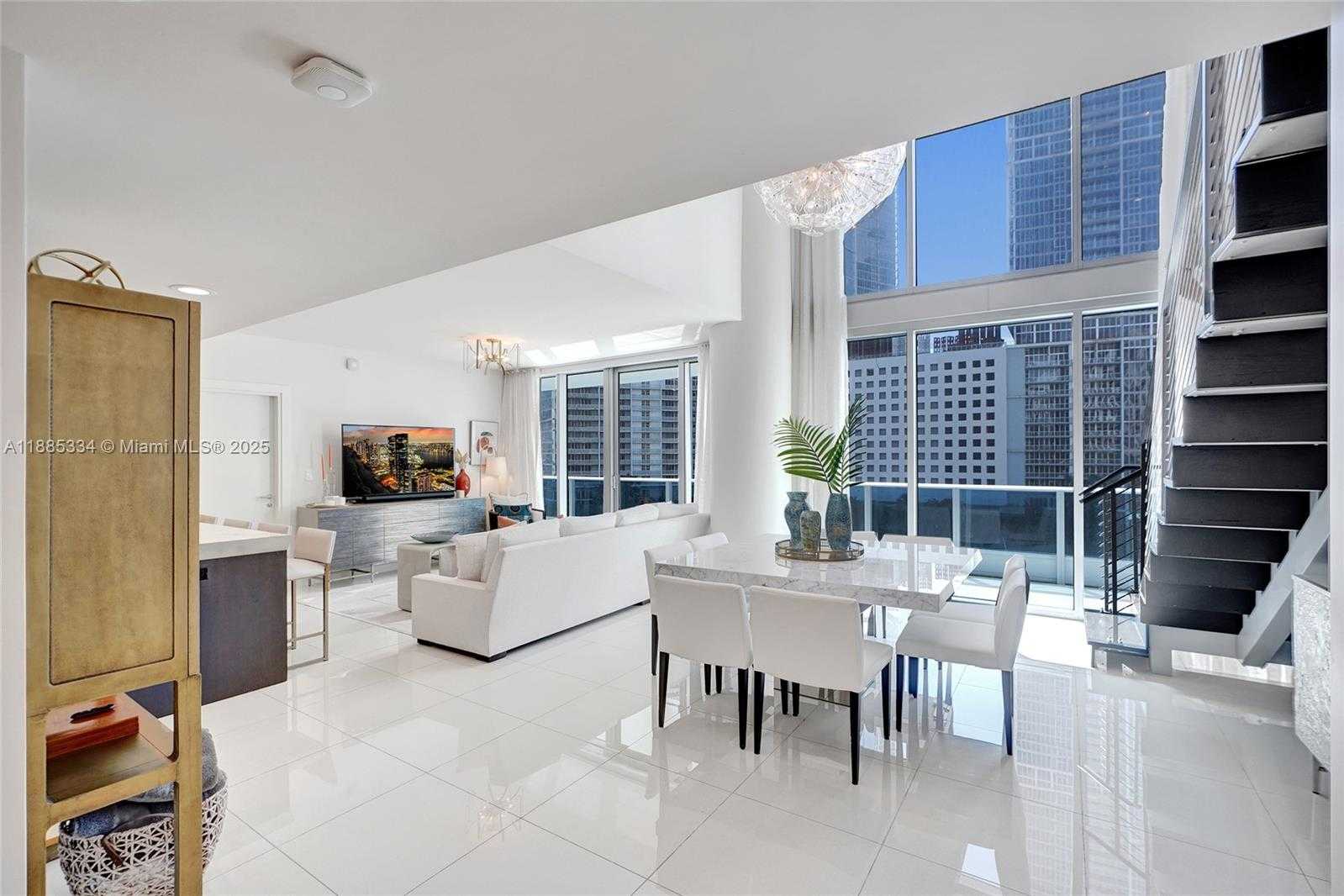 Small Image of 200 BISCAYNE BOULEVARD WAY #505, Miami Number 5