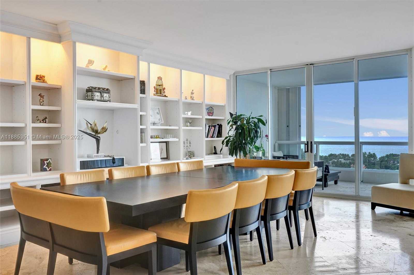 Small Image of 21150 POINT PL #1804, Aventura Number 2