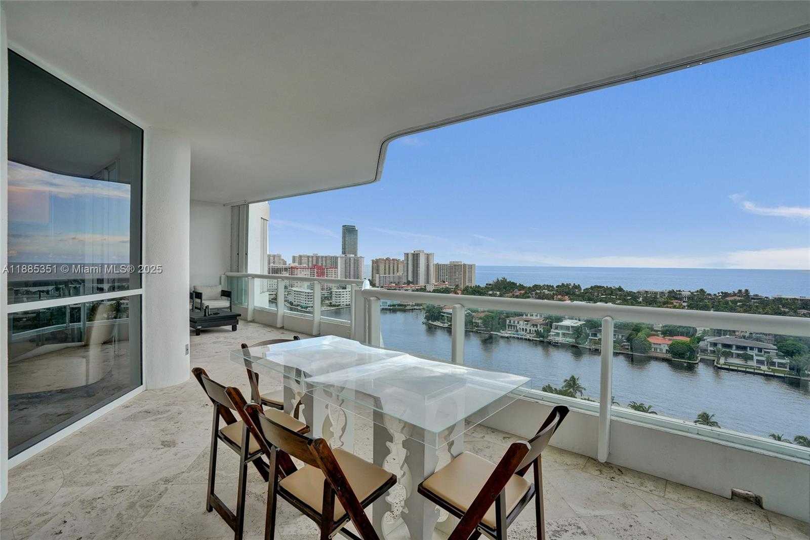 Small Image of 21150 POINT PL #1804, Aventura Number 54