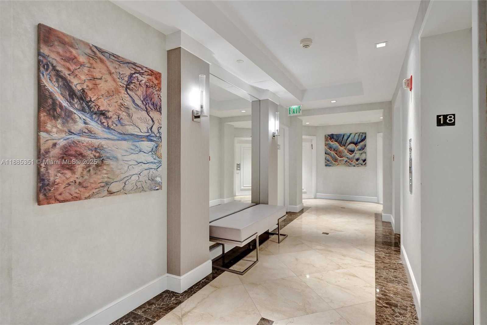 Small Image of 21150 POINT PL #1804, Aventura Number 65