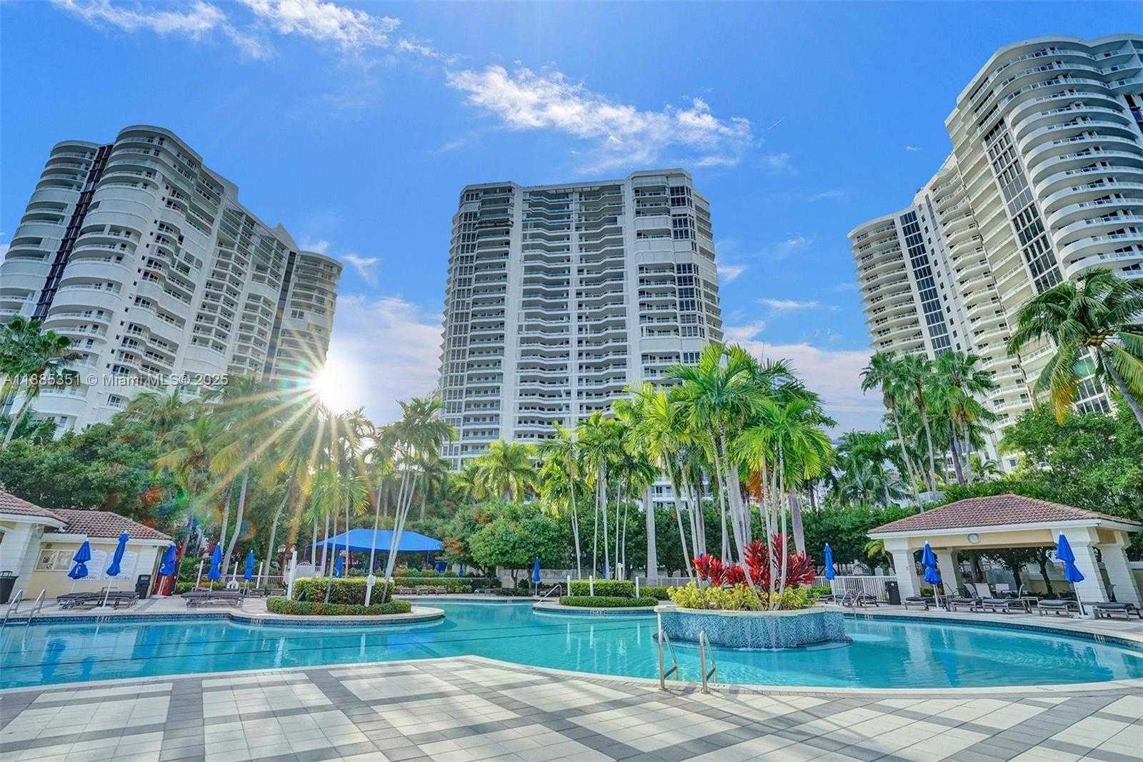 Small Image of 21150 POINT PL #1804, Aventura Number 73