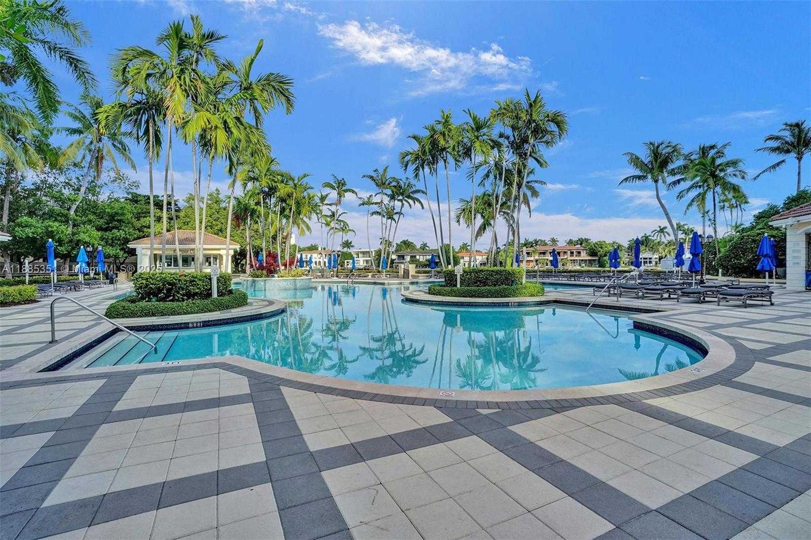 Small Image of 21150 POINT PL #1804, Aventura Number 74