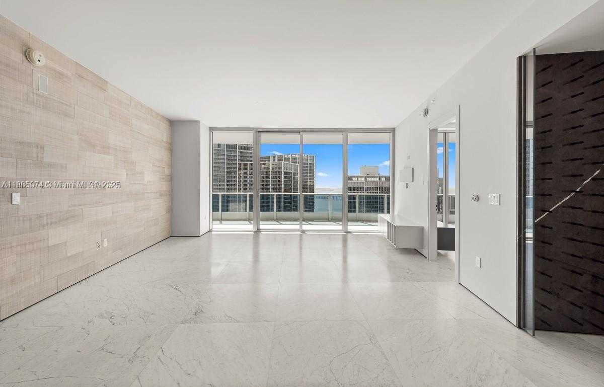 Small Image of 200 BISCAYNE BOULEVARD WAY #5104, Miami Number 20