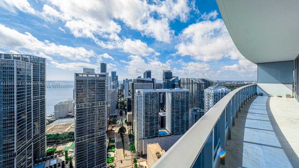 Small Image of 200 BISCAYNE BOULEVARD WAY #5104, Miami Number 35