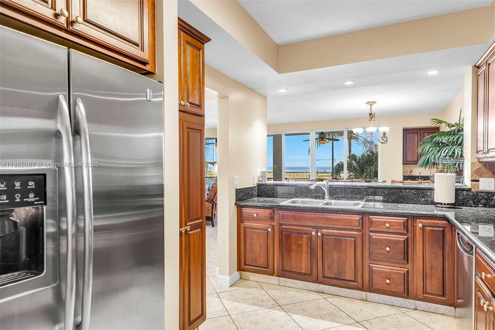 Small Image of 101 GULFVIEW DR #114, Islamorada Number 22