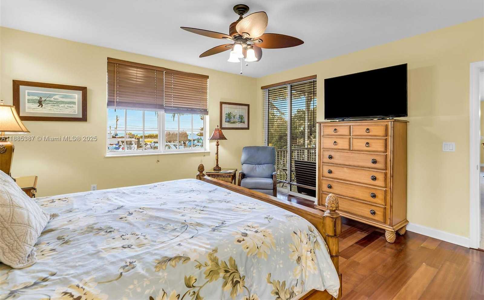 Small Image of 101 GULFVIEW DR #114, Islamorada Number 28