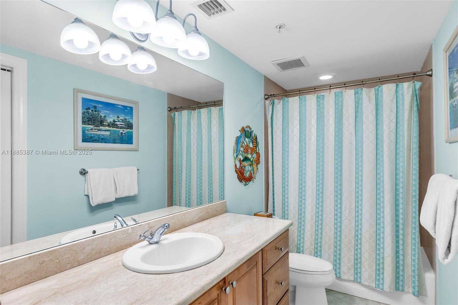 Small Image of 101 GULFVIEW DR #114, Islamorada Number 36