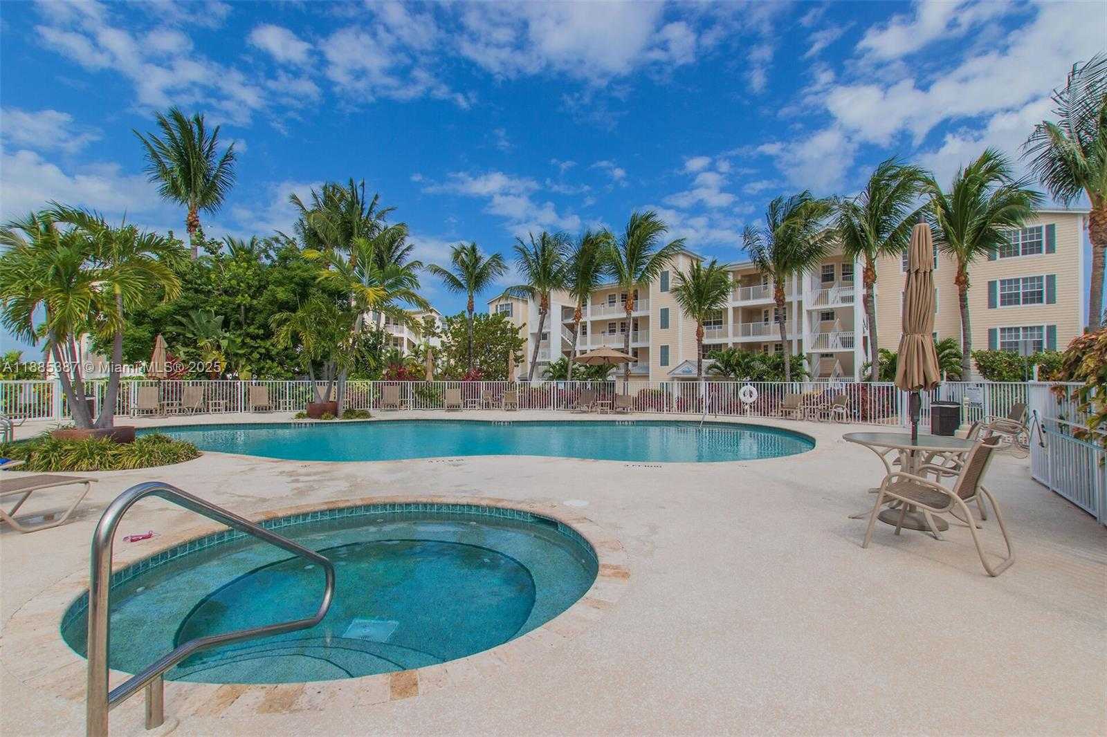 Small Image of 101 GULFVIEW DR #114, Islamorada Number 9