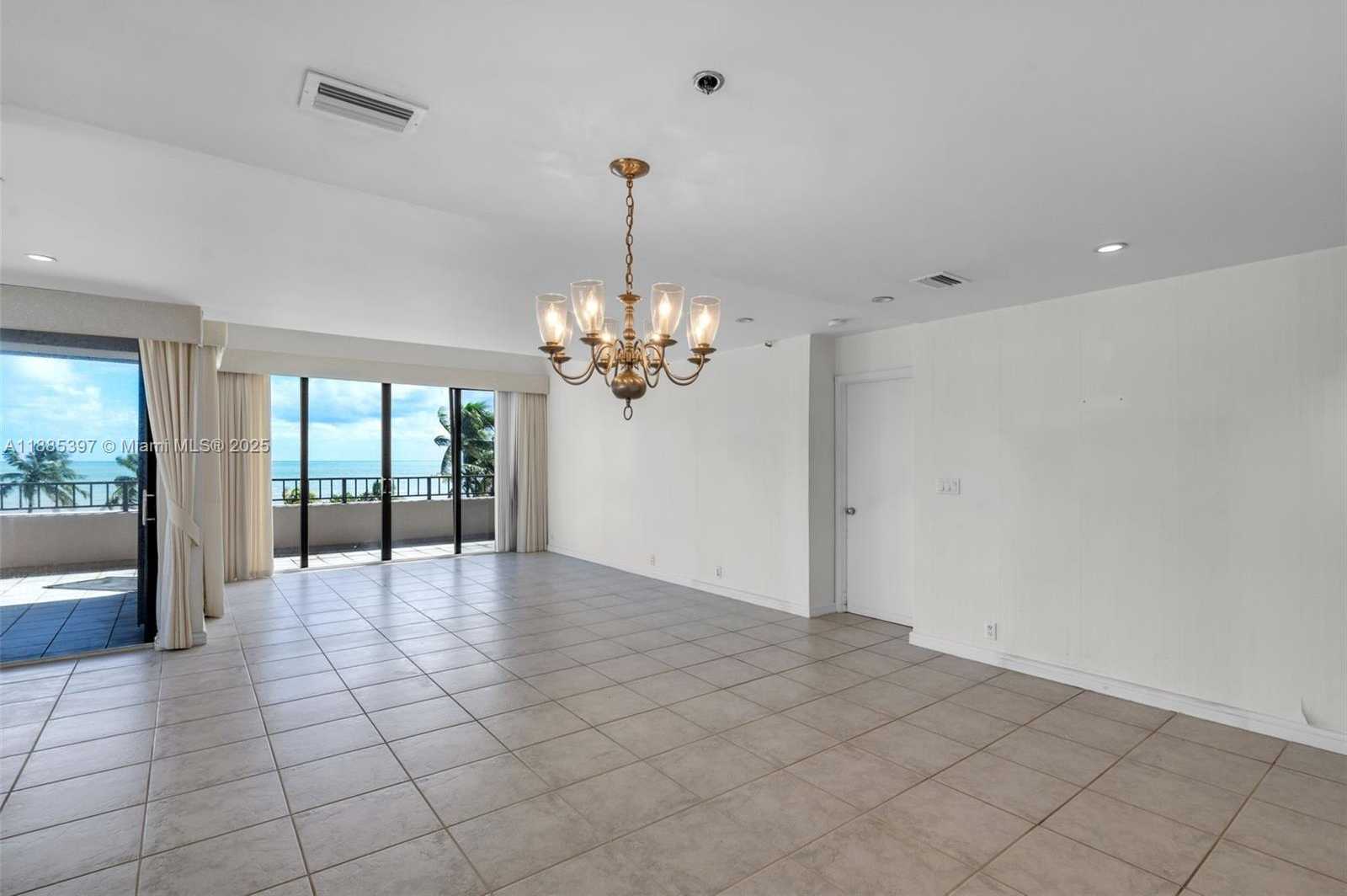 Small Image of 201 CRANDON BLVD #444, Key Biscayne Number 12