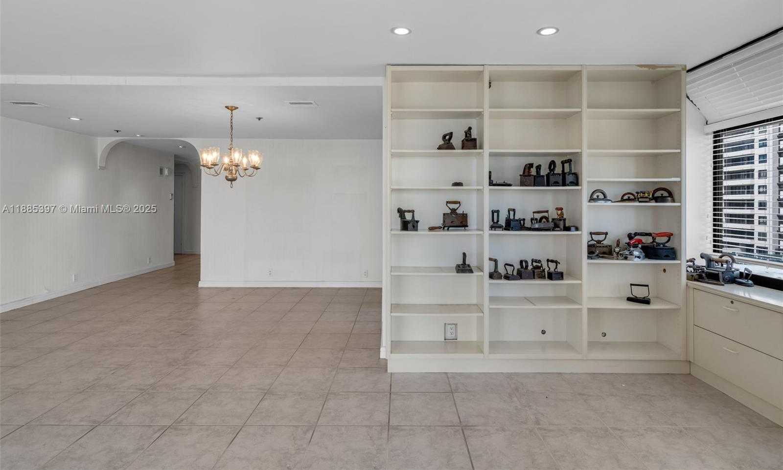 Small Image of 201 CRANDON BLVD #444, Key Biscayne Number 14