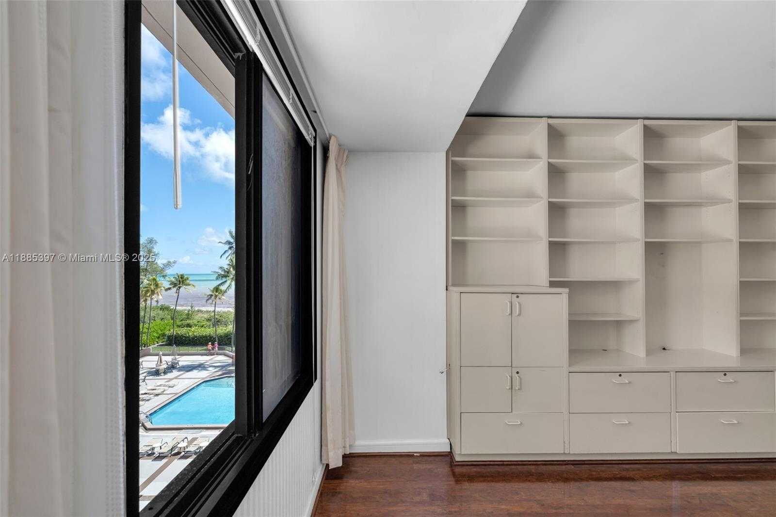 Small Image of 201 CRANDON BLVD #444, Key Biscayne Number 25
