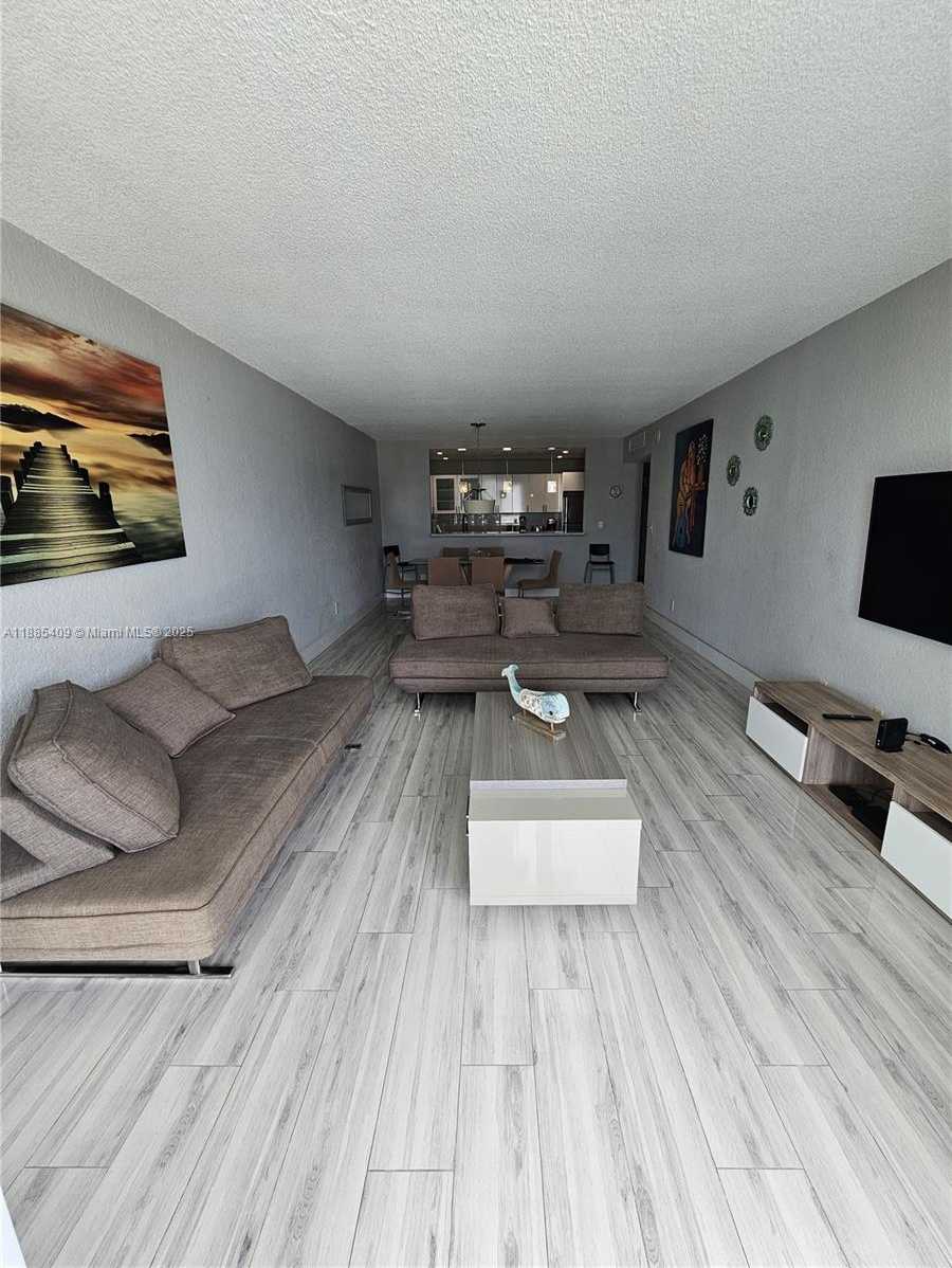 Small Image of 19370 COLLINS AVE #1502, Sunny Isles Beach Number 12