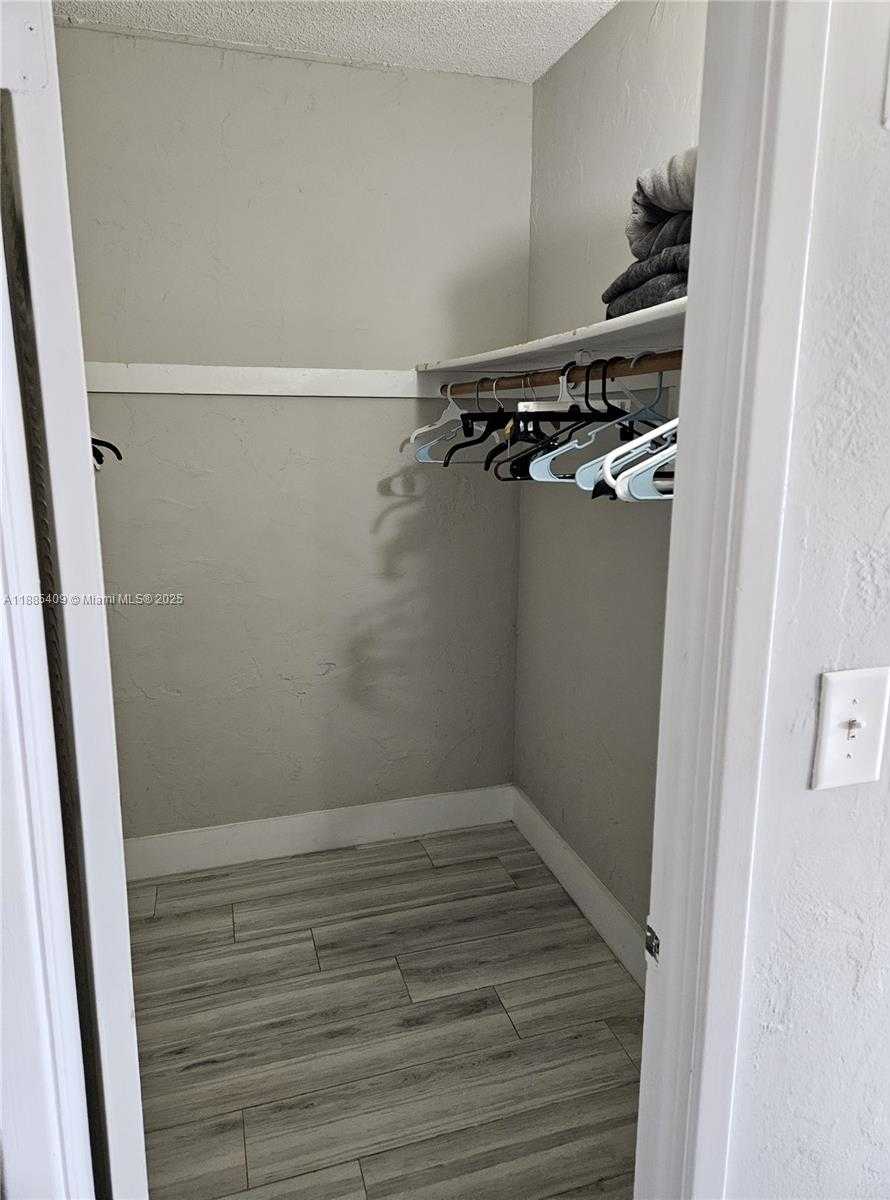 Small Image of 19370 COLLINS AVE #1502, Sunny Isles Beach Number 28