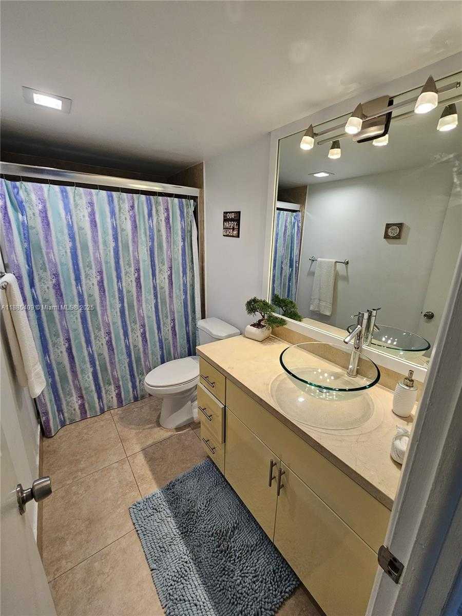 Small Image of 19370 COLLINS AVE #1502, Sunny Isles Beach Number 29