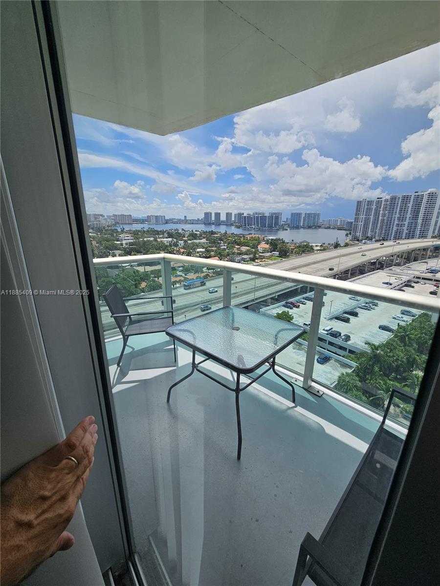 Small Image of 19370 COLLINS AVE #1502, Sunny Isles Beach Number 39
