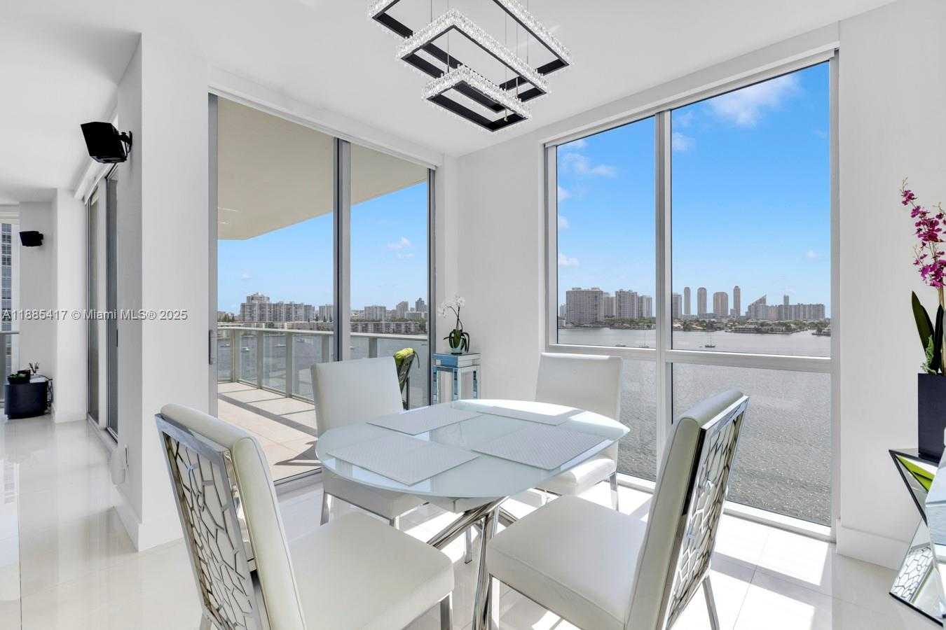Small Image of 17111 BISCAYNE BLVD #909, North Miami Beach Number 9