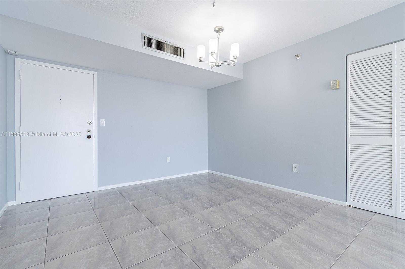Small Image of 210 174TH ST #2406, Sunny Isles Beach Number 11