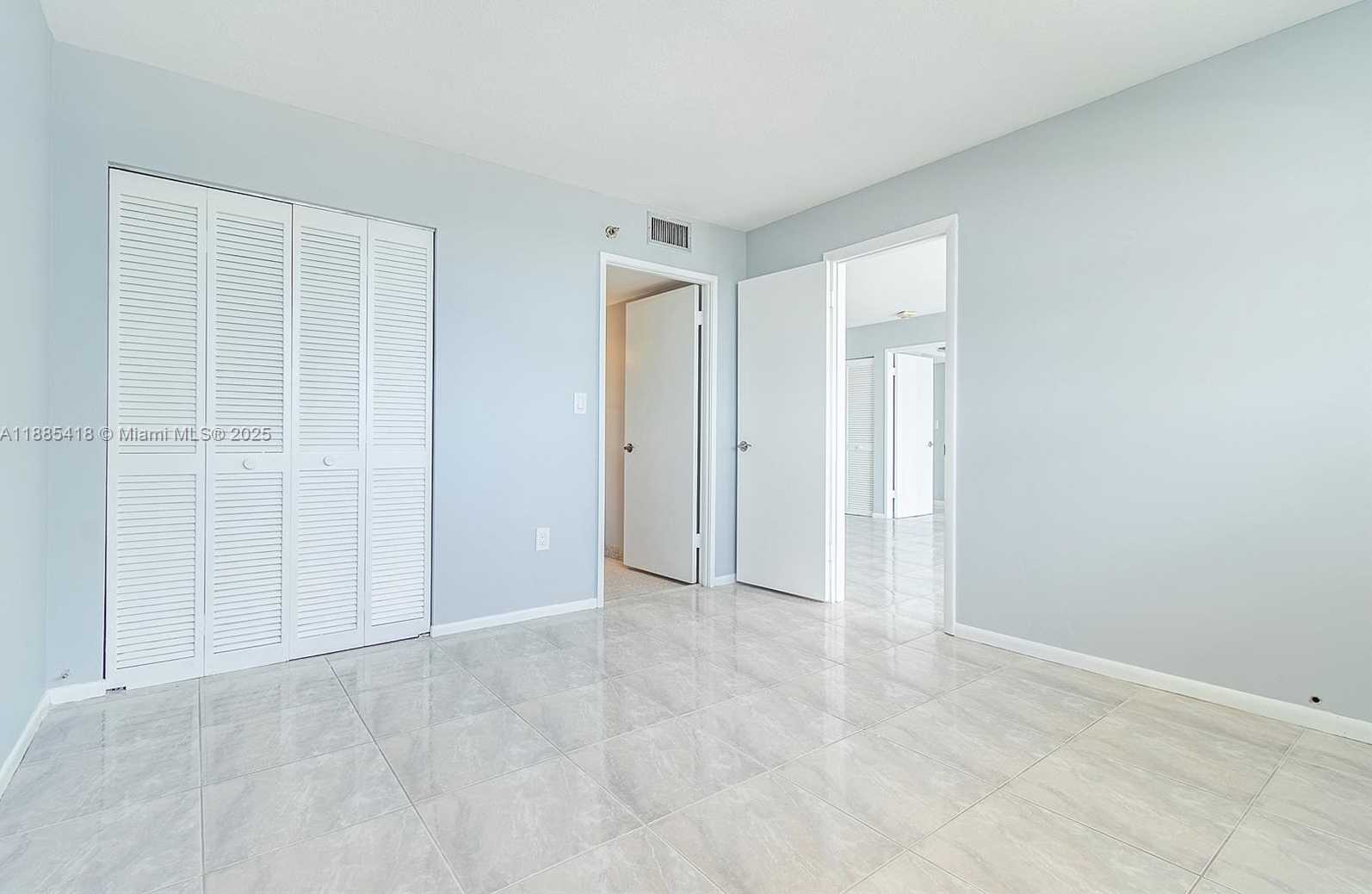 Small Image of 210 174TH ST #2406, Sunny Isles Beach Number 21