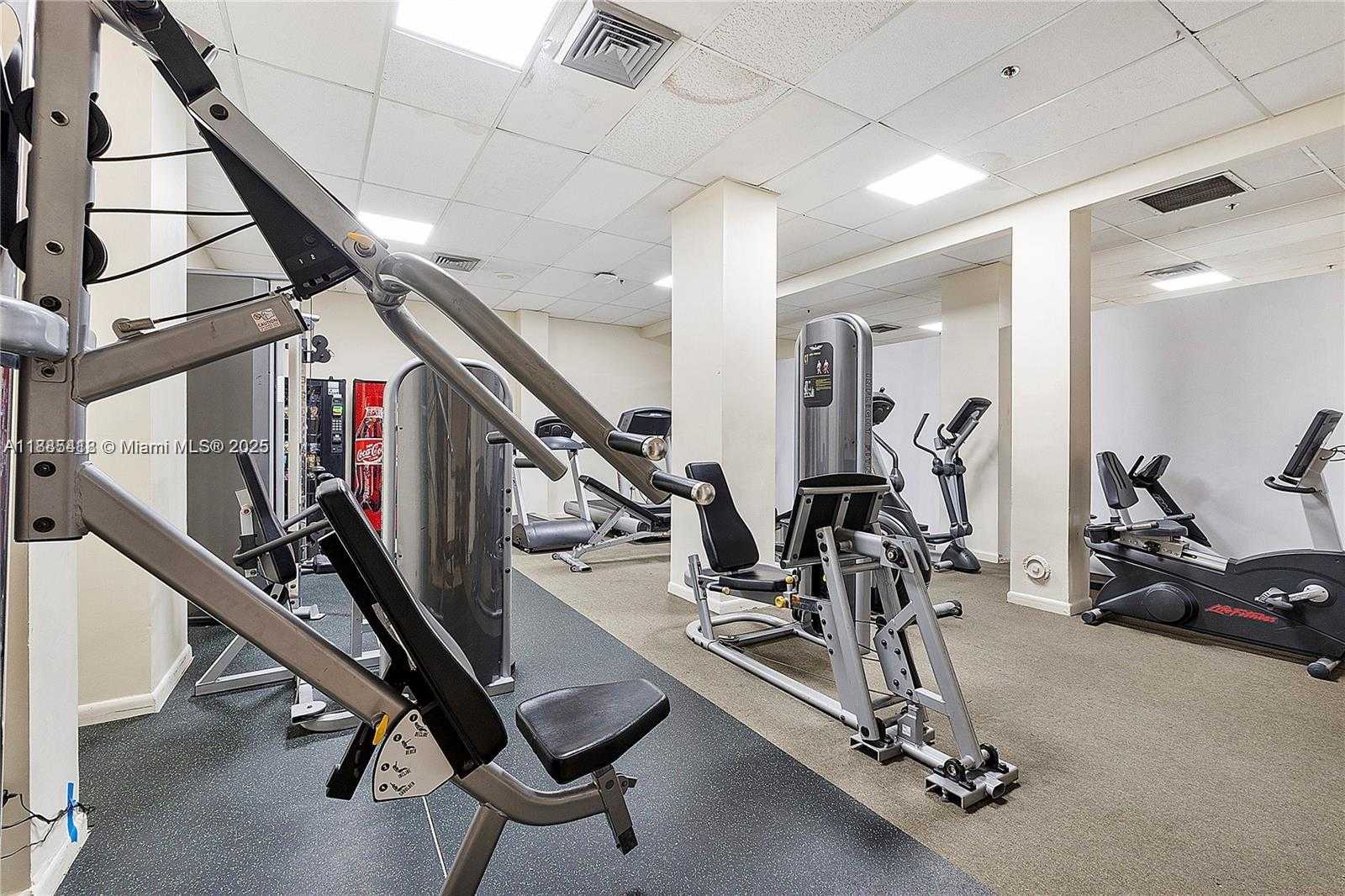 Small Image of 210 174TH ST #2406, Sunny Isles Beach Number 33