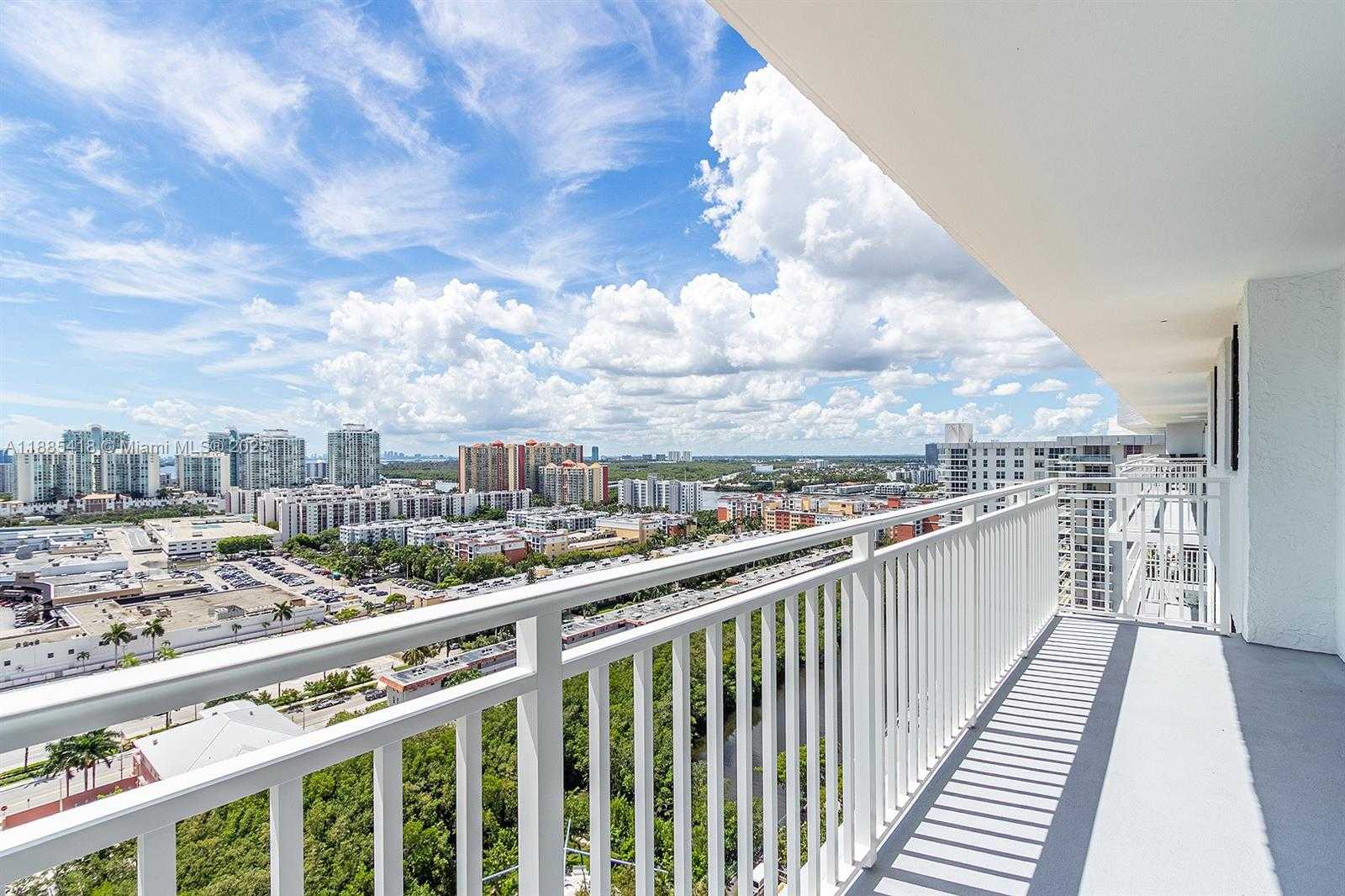 Small Image of 210 174TH ST #2406, Sunny Isles Beach Number 4