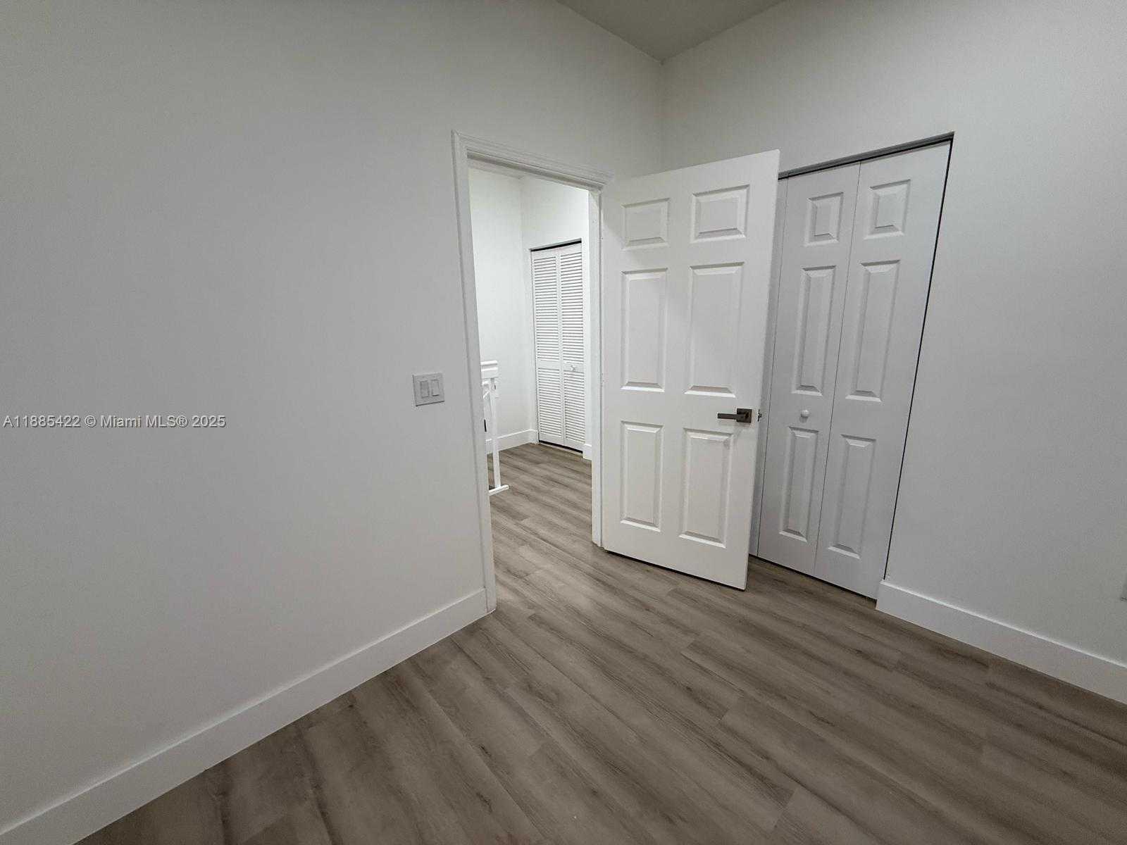 Small Image of 8132 SOUTH WEST 17TH CT, North Lauderdale Number 14