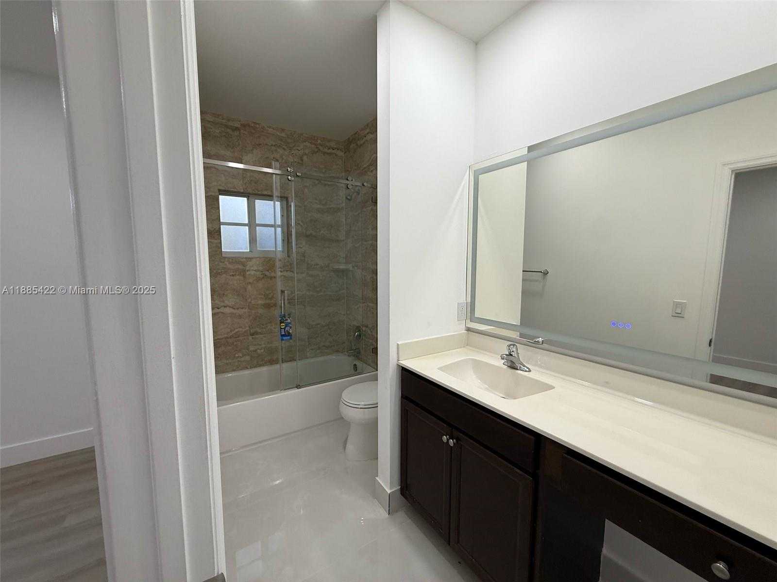 Small Image of 8132 SOUTH WEST 17TH CT, North Lauderdale Number 19